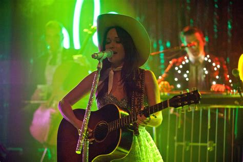 kacey musgraves nude|Video: Watch Kacey Musgraves Powerful Nude Performance On。